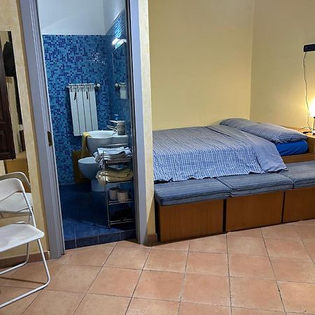 B&B L'Angolo Sulla Piazza Mirabella Imbaccari Bagian luar foto